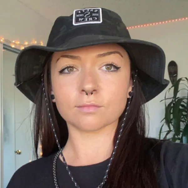Lindsay Nikole